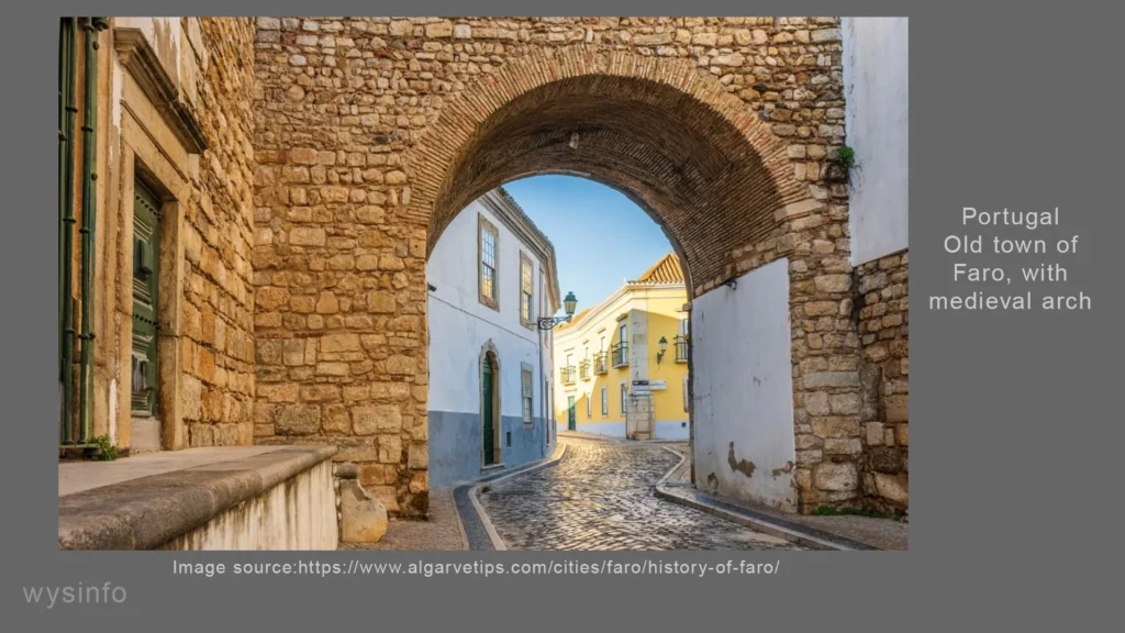 Old-town-of-Faro-with-Middle-Age-arch